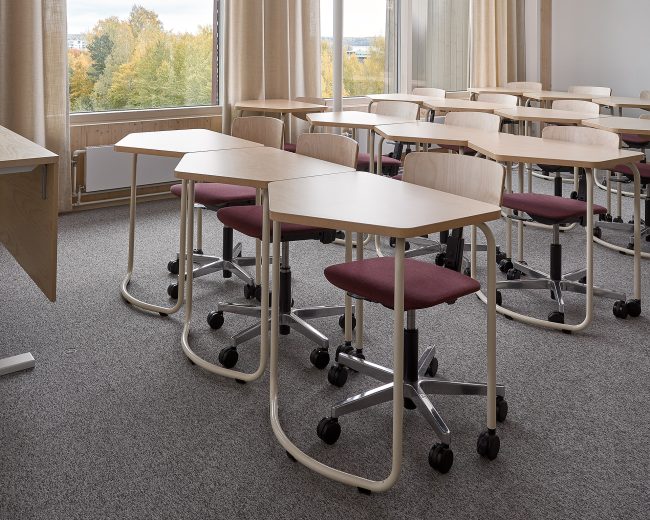 Piiroinen Arena 5K -oppilaspöytä