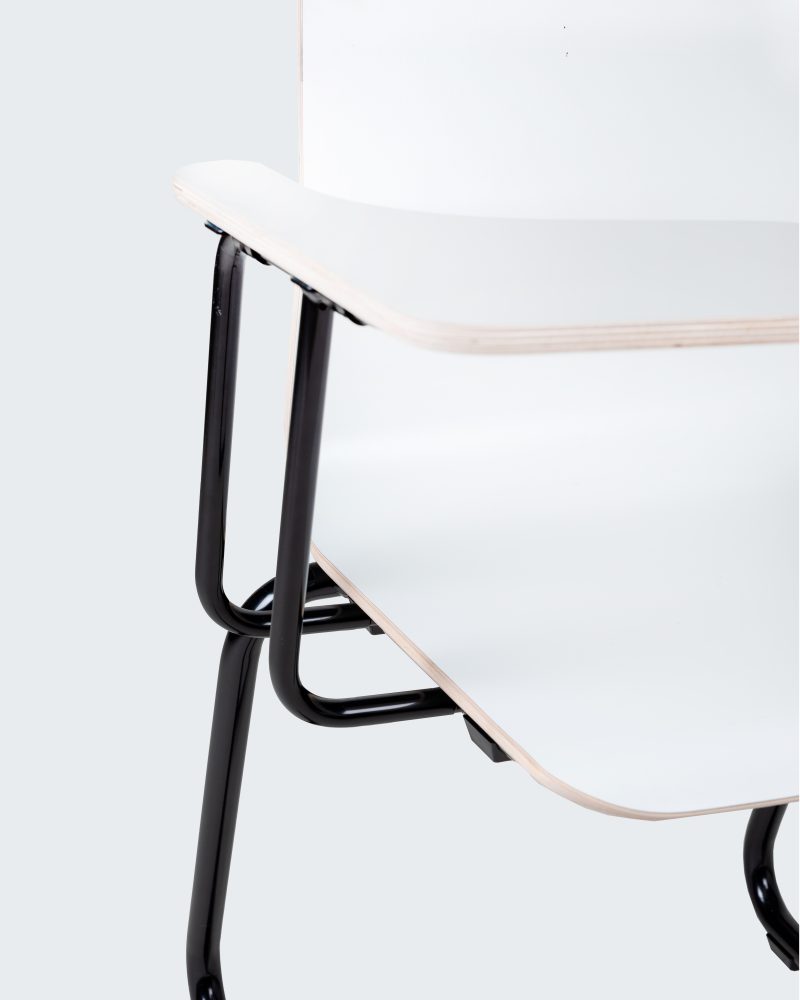 Piiroinen Mila C chair with writing table